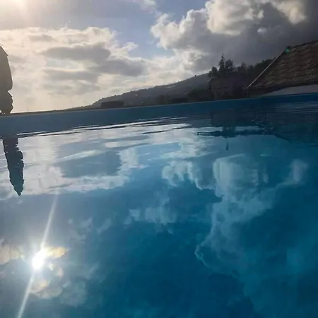 Charming In With Private Pool Feriehus Ponta do Sol (Madeira)