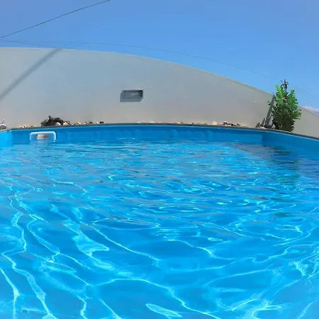 Charming In With Private Pool