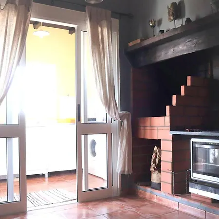 Charming In With Private Pool Ferienhaus Ponta do Sol (Madeira)