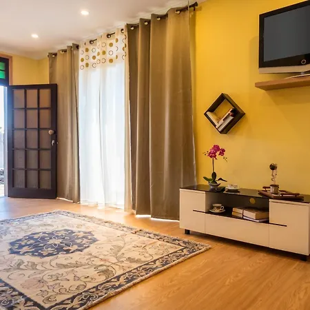 Charming In With Private Pool 度假居 *