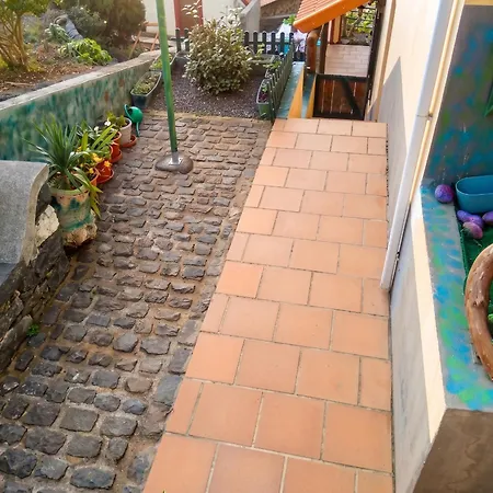 Charming In With Private Pool 度假居 *