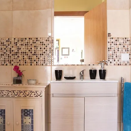 Charming In With Private Pool Holiday home Ponta do Sol (Madeira)