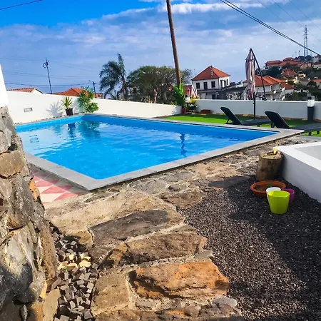 Charming In With Private Pool Ponta do Sol (Madeira)