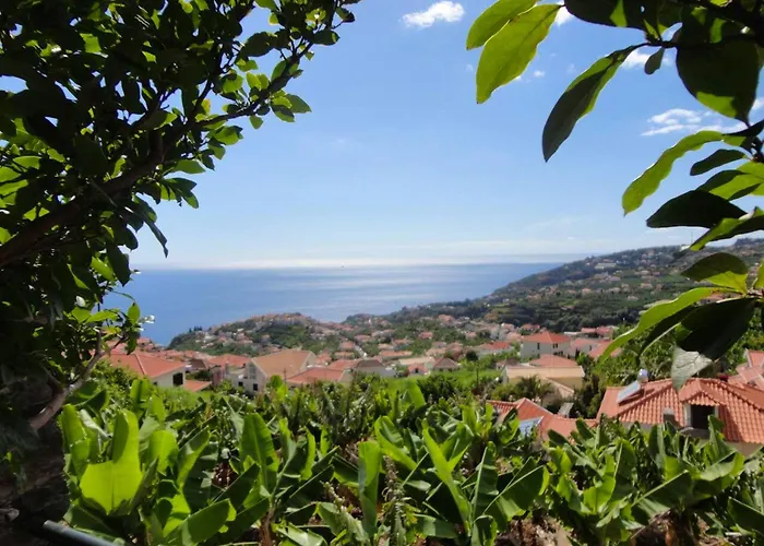 Prázdninový dům Charming In With Private Pool