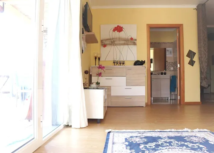 בית נופש Charming In With Private Pool פונטה דו סול