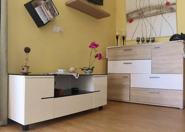 Charming In With Private Pool