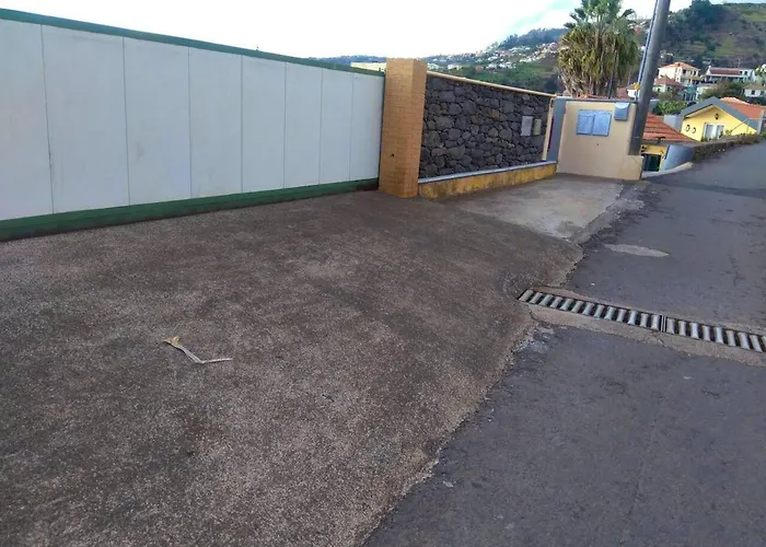 Prázdninový dům Charming In With Private Pool *