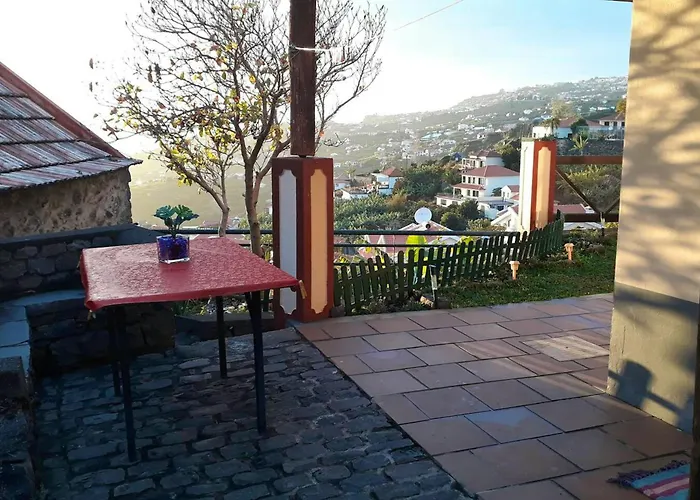 Charming In With Private Pool Prázdninový dům Ponta do Sol (Madeira)