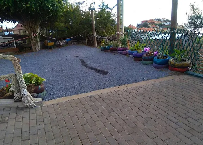 בית נופש Charming In With Private Pool