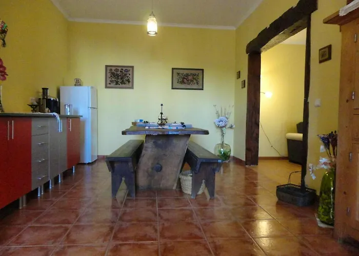 בית נופש Charming In With Private Pool פונטה דו סול