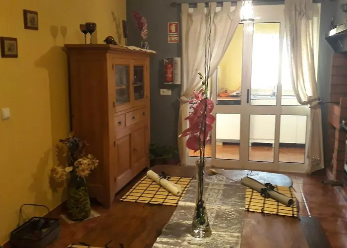 בית נופש Charming In With Private Pool